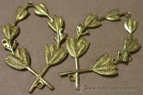 Militaria: Pareja de insignias de 45 cms - Foto 1