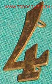 Militaria: N&ordm;4 de cuello, plano y dorado - Foto 1