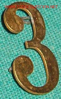 Militaria: N&ordm;3 de cuello, plano y dorado - Foto 1