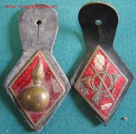Militaria: 2 pepitos. - Foto 1