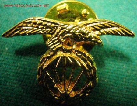 Militaria: Pin de paracas de 2,5 x 1,5 cms. - Foto 1