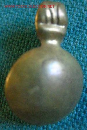 Militaria: Insignia de artiller&iacute;a de 2 cms. - Foto 1