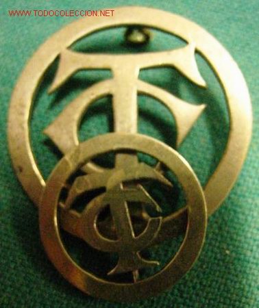 Militaria: 2 insignias TC. - Foto 1
