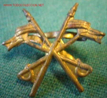Militaria: Insignia Caballer&iacute;a - Foto 1