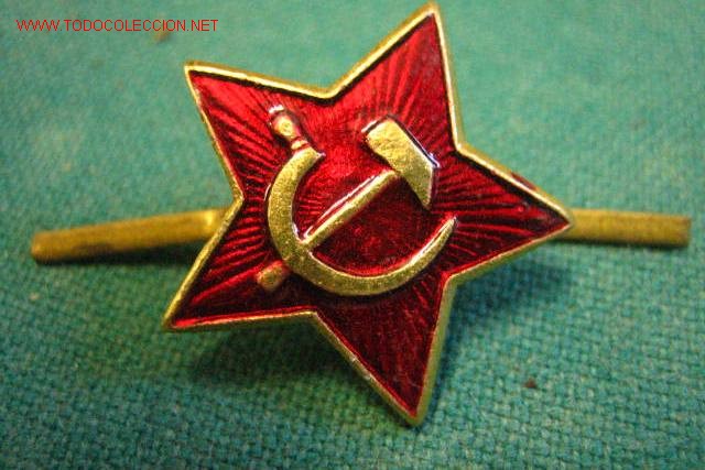 Militaria: Insignia de gorrillo - Foto 1