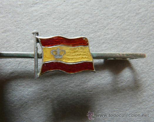 Militaria: ALFILER CON BANDERA - Foto 1