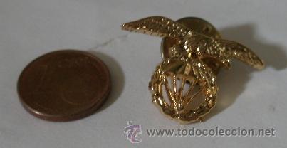 Militaria: Pin paracas - Foto 1