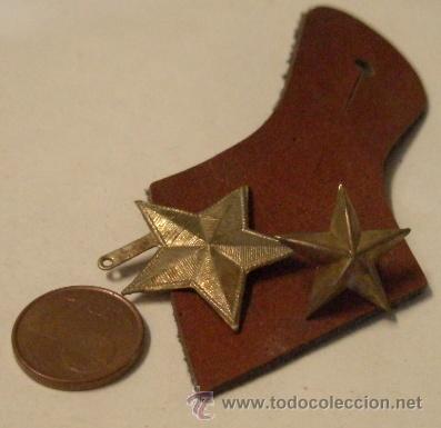 Militaria: 2 estrellas diferentes - Foto 1