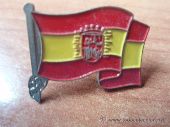 Militaria: Antigua ingsinia de la Bandera de espa&ntilde;a