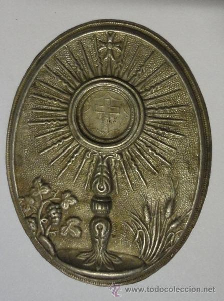 Militaria: Chapa religiosa de 4,5 x 3,5 cms. - Foto 1