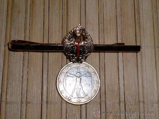 Militaria: Pisacorbatas del ejercito - Foto 1