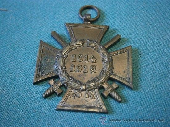 Militaria: Cruz de honor con espadas, marcada - Foto 1