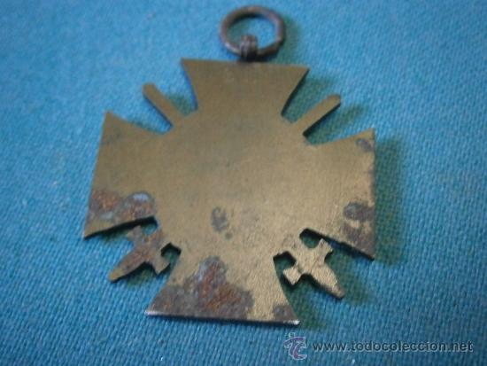 Militaria: Cruz de honor con espadas, marcada - Foto 2