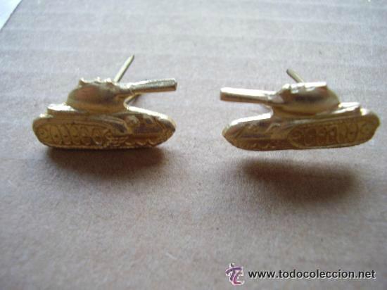 Militaria: LOTE DE 2 EMBLEMAS PEQUE&Ntilde;OS DE CUELLO DEL EJERCITO SOVIETICO. TANQUES.. - Foto 1