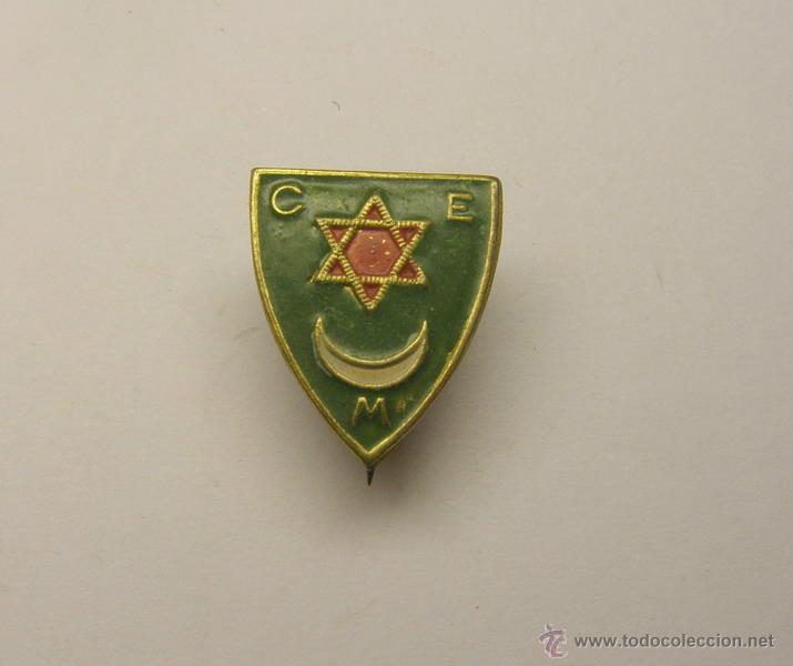 Militaria: Insignia Franquista, Cuerpo de Ej&eacute;rcito Marroqui, Guerra Civil Espa&ntilde;ola. Original.