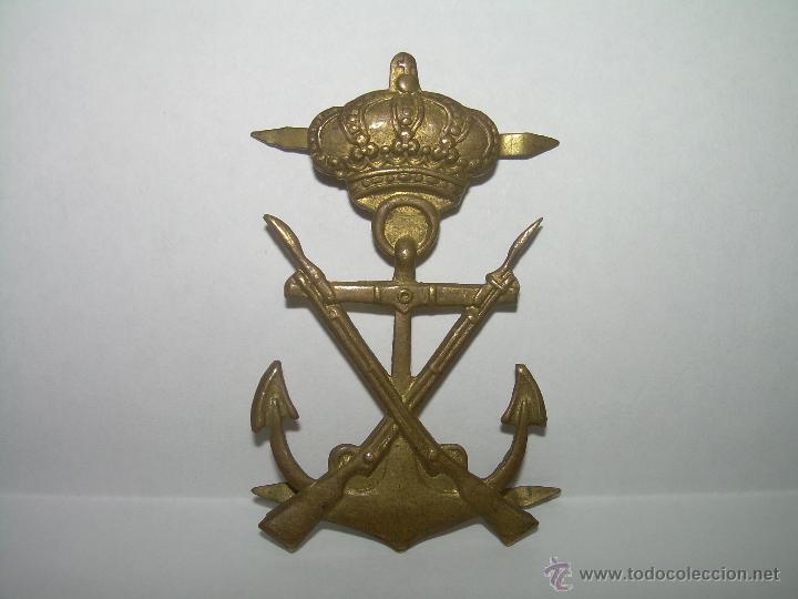 Militaria: ANTIGUA INSIGNIA DE LATON. - Foto 1