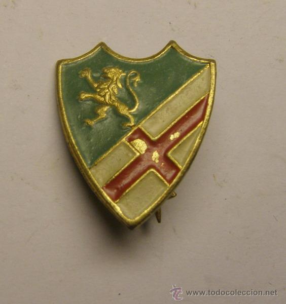 Militaria: Insignia espa&ntilde;ola de la Guerra Civil. Cuerpo de Ej&eacute;rcito de Arag&oacute;n.