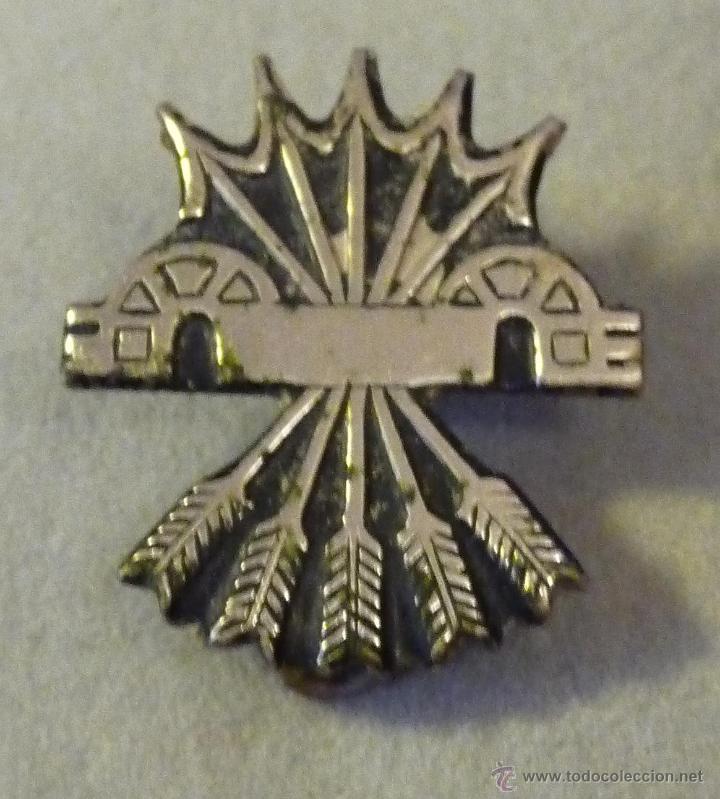 Military Antiques: INSIGNIA DE AGUJA DE SOLAPA FALANGE - AÑOS 40