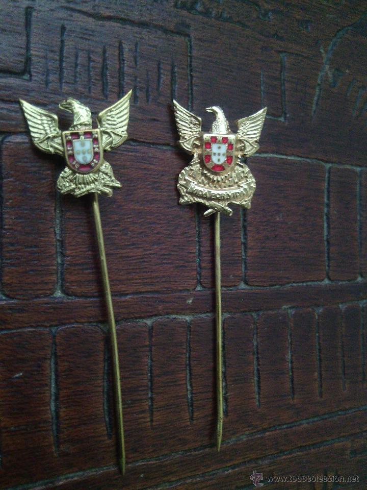 Militaria: Bomberos. 2 alfileres. - Foto 1
