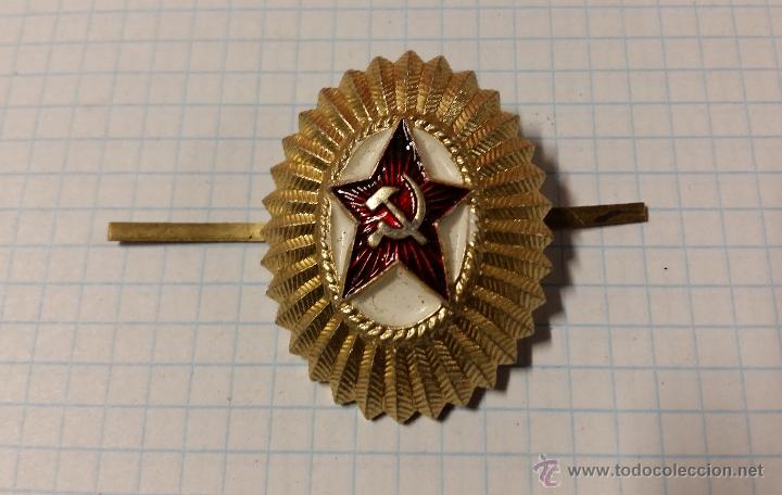 Militaria: Distintivo de gorra para oficial - Foto 1