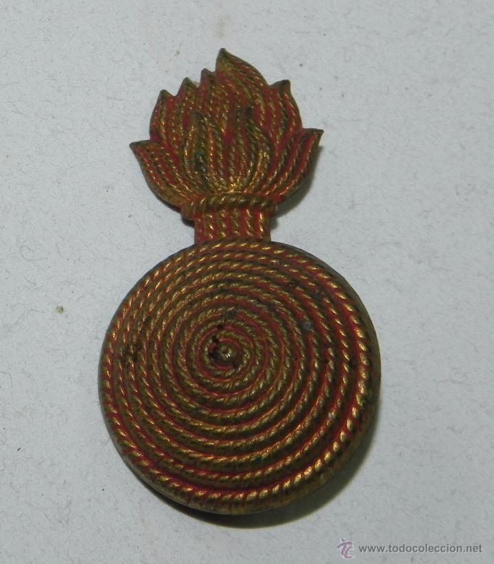 Militaria: Insignia de granada de artiller&iacute;a, mide 4 cms. - Foto 1