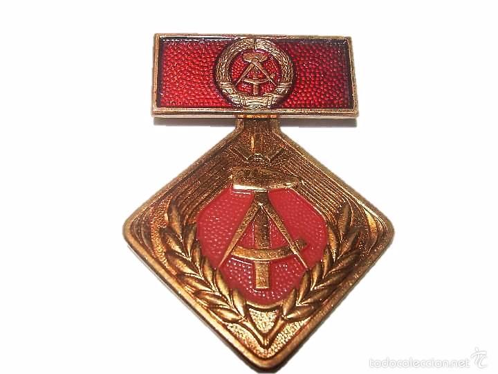 Militaria: ANTIGUA MEDALLA ESMALTADA - Foto 1