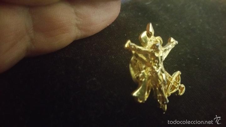 Militaria: INSIGNIA DE SOLAPA TIPO PIN DEL CRISTO DE LA LEGION