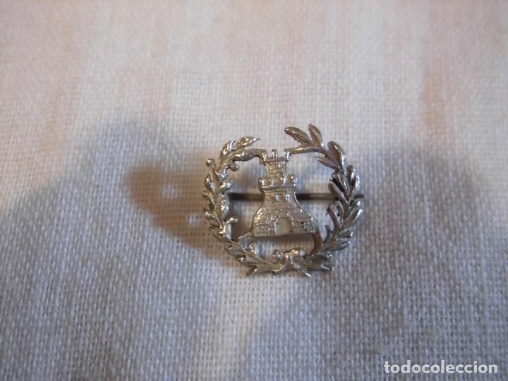 Militaria: INSIGNIA DE INGENIROS EN PLATA - Foto 2