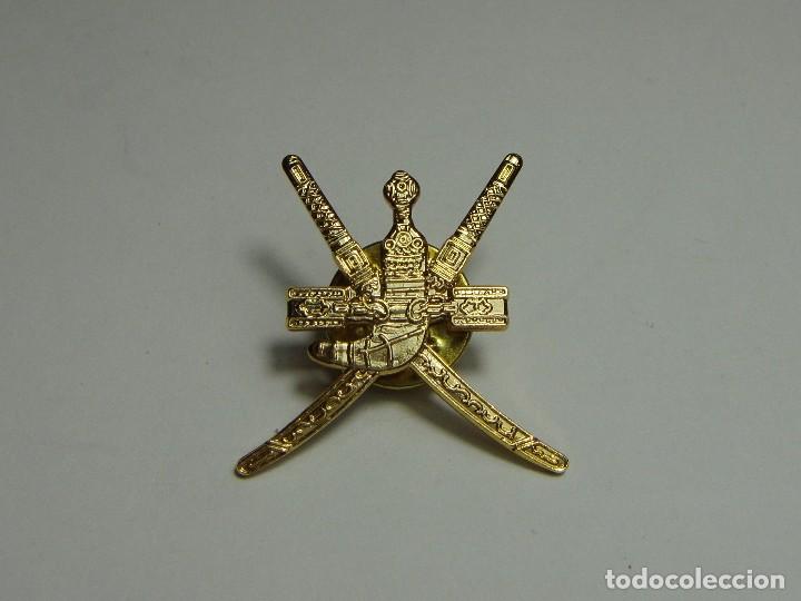 Militaria: Insignia Sultanato de Om&aacute;n. - Foto 1