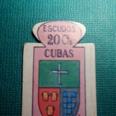Militaria: ESCUDO - EMBLEMA - AUXILIO SOCIAL - DONATIVOS - MADRID - CUBAS - 20 CTS - 1951