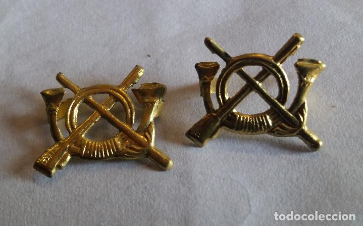 Militaria: 2 insignias de Infanter&iacute;a - Foto 1
