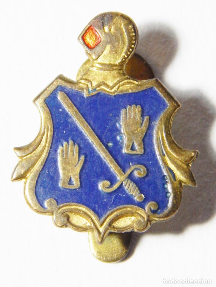 Militaria: Insignia de ojal a identificar. - Foto 1