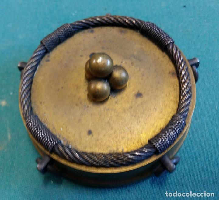 Militaria: Conjunto de tintero de Artiller&iacute;a - Foto 3