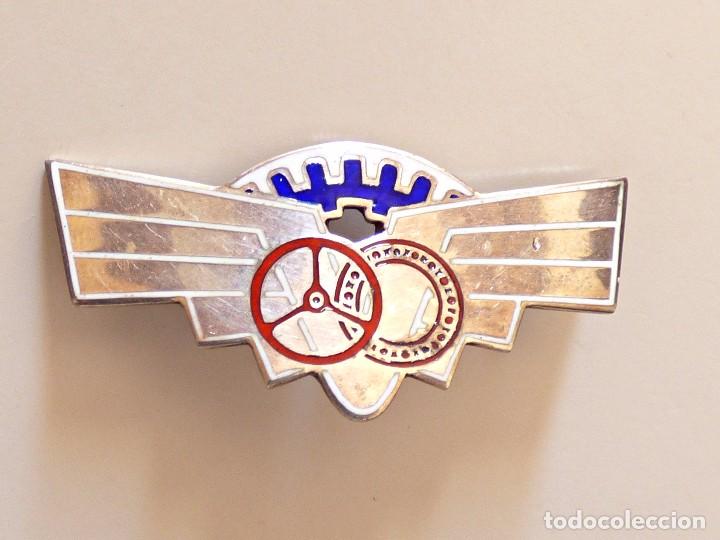 Militaria: EMBLEMA DE LA ESCUELA DE AUTOMOVILISMO DEL EJ&Eacute;RCITO