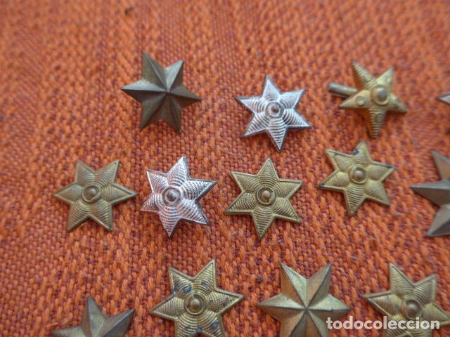 Militaria: Gran lote de 32 insignia estrella antiguos de casa castells, insignias, estrellas. Original. - Foto 2 - 106185067