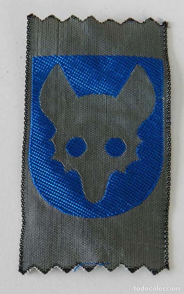 Militaria: Parche  de tela de los boy scouts, exploradores, escultismo, lobatos o lobeznas, seisena de color az