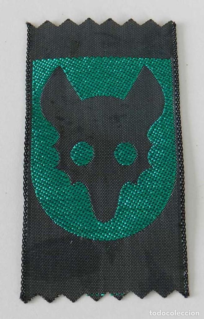 Militaria: Parche  de tela de los boy scouts, exploradores, escultismo, lobatos o lobeznas, seisena de color ve