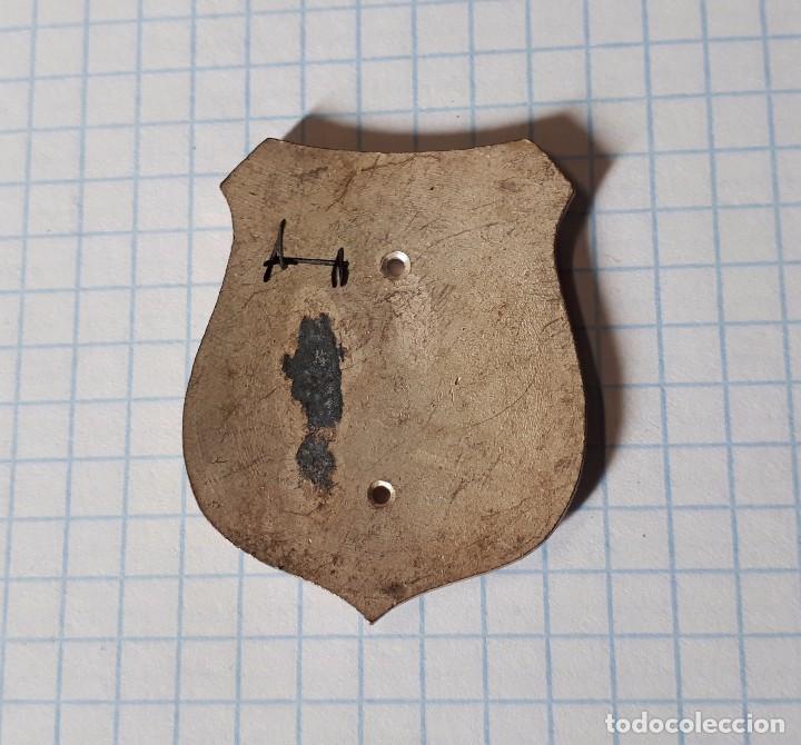 Militaria: Insignia por terminar - Foto 2