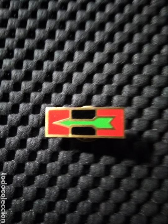 Militaria: INSIGNIA DEL FRENTE DE JUVENTUDES DE RANGO