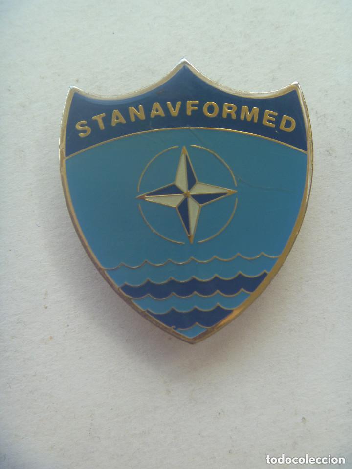 Militaria: OTAN : EMBLEMA DE PECHO DE STANAVFORMED , MISION DE LA MARINA.