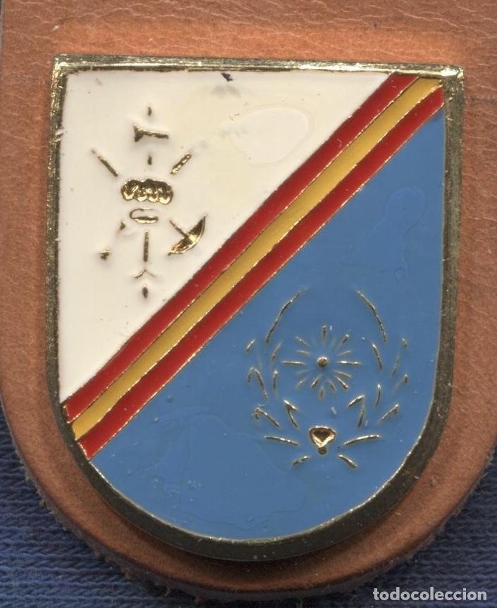 Militaria: La Legi&oacute;n. Pepito o insignia de pecho. Intendencia de la BRILEG.