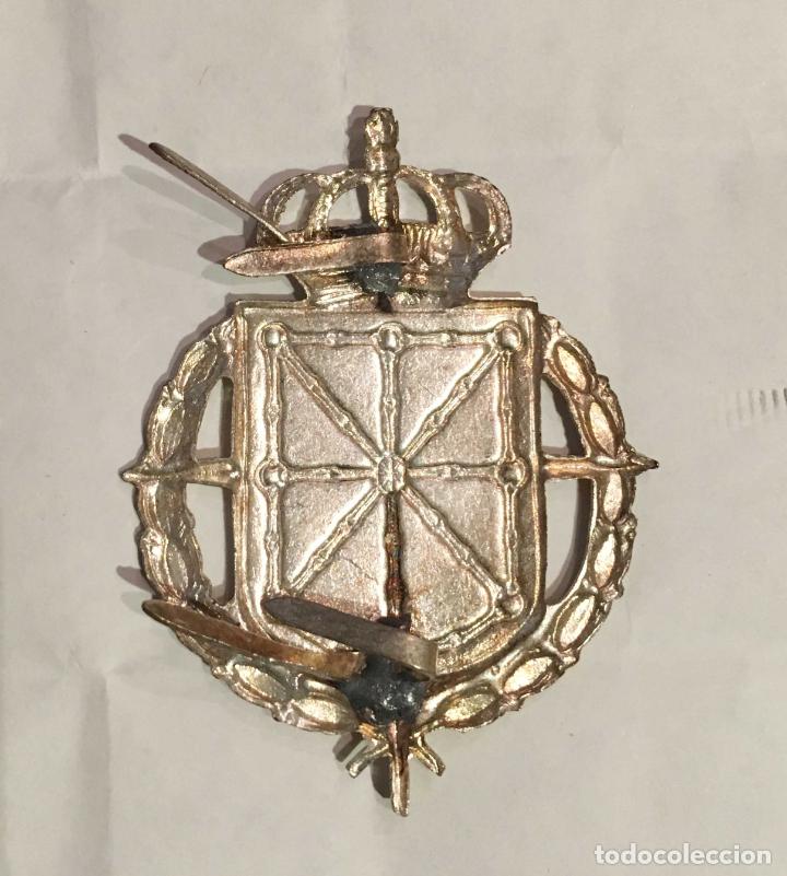 Militaria: Distintivo NAVARRA - Foto 2