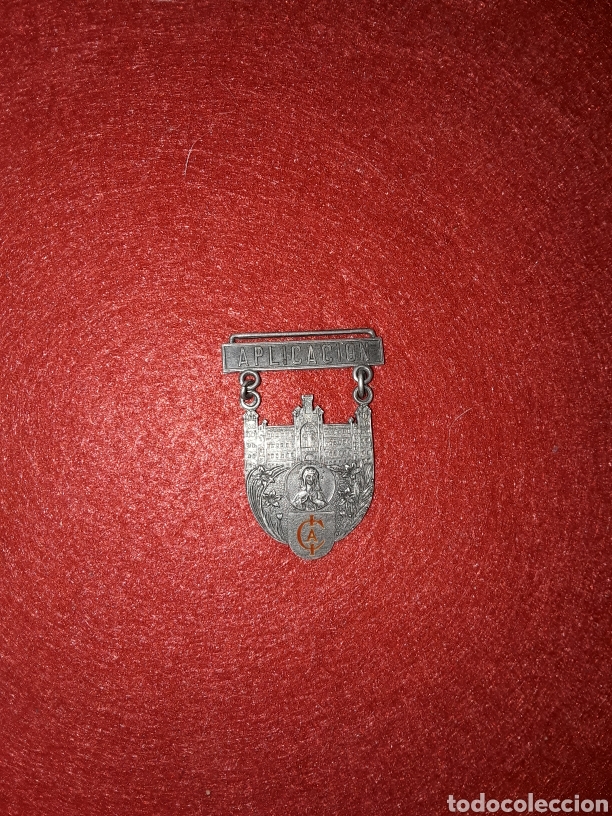 Militaria: Medalla a la aplicaci&oacute;n - Foto 1