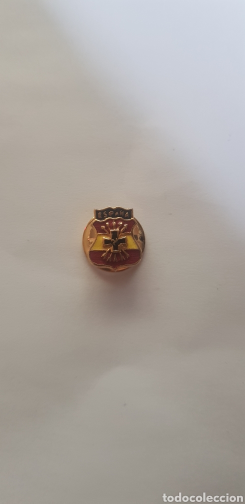 Militaria: Insignia de solapa de la Divisi&oacute;n Azul - Foto 1