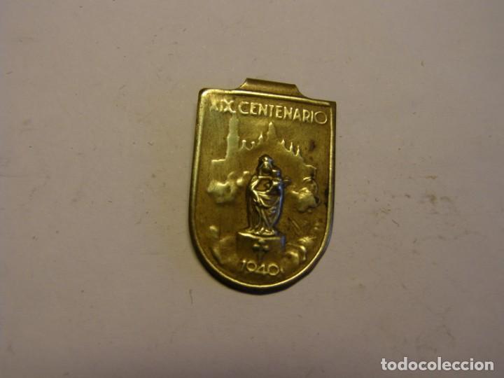 Militaria: Insignia de Auxilio Social, Virgen del Pilar, a&ntilde;o 1940.