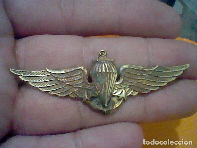 Militaria: PARACAIDAS ANCLA INSIGNIA ALADA PINCHO POR DETERMINAR RESTOS OXIDACION