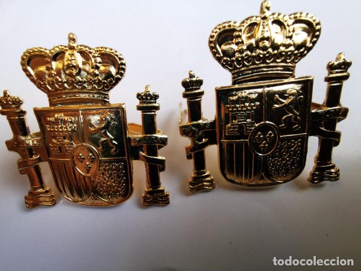 Militaria: Pareja insignias de gorra - Foto 1