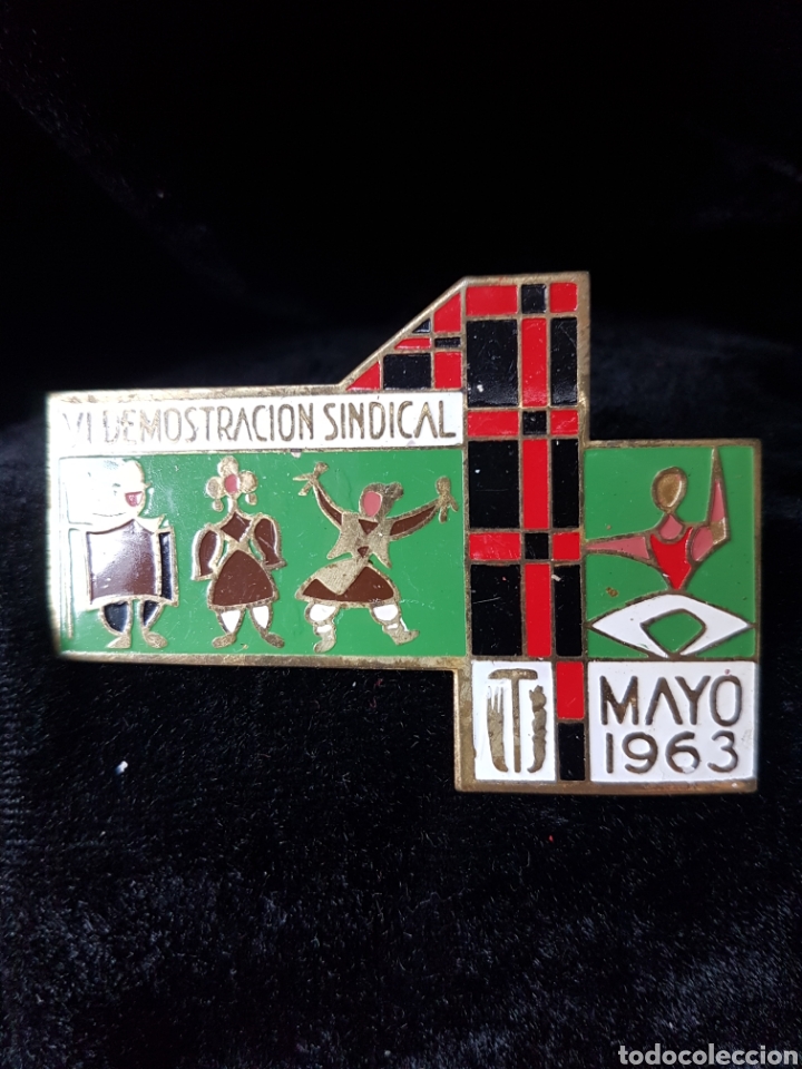 Militaria: ANTIGUA INSIGNIA DE LA FALANGE SECCION FEMENINA