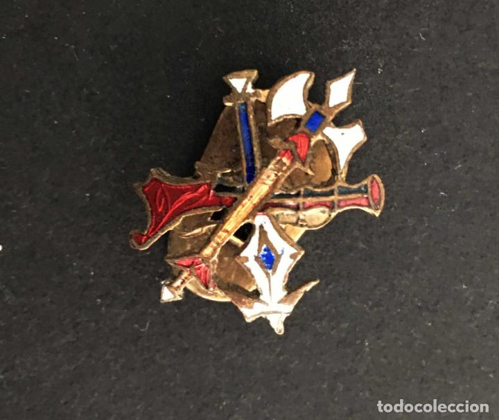 Militaria: La legi&oacute;n pin ojal - Foto 1