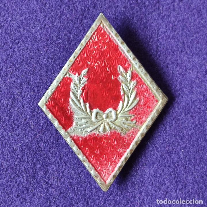 Military Antiques: ROMBO DEL EJERCITO ESPA&Ntilde;OL METALICO. INSIGNIA.